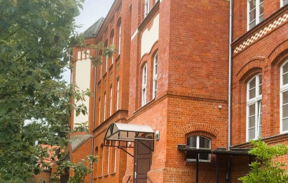 bystrzaki niemierzyńska wejście